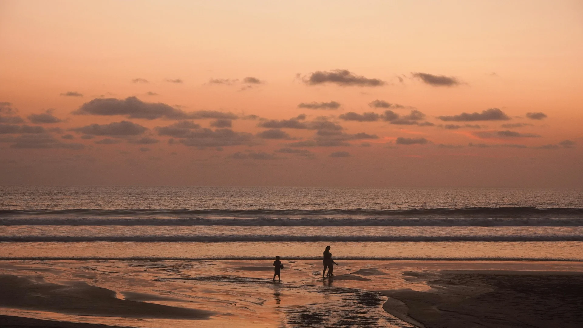 Jimbaran, Bali: A Travel Guide to Quiet Evenings and Slower Coastal Rhythm